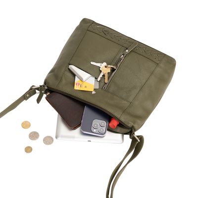 Elegant Leather Crossbody Bag – Stylish & Functional - Greenwood Leather