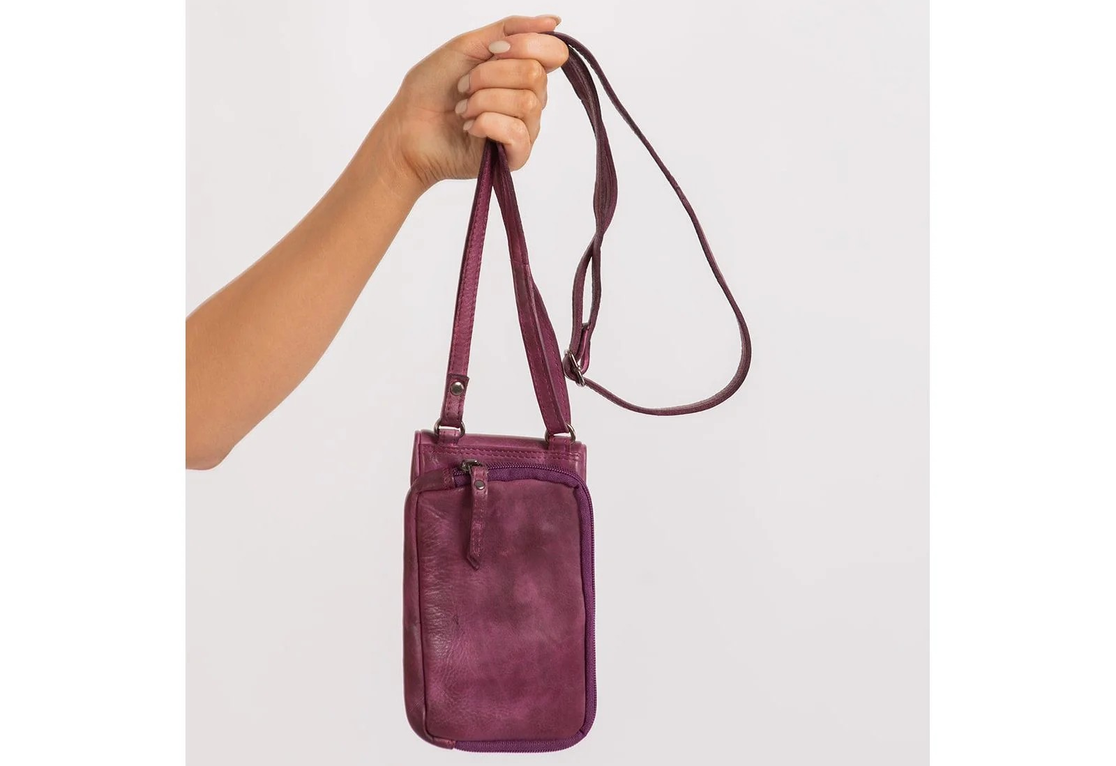 What Is Leather Splitting?