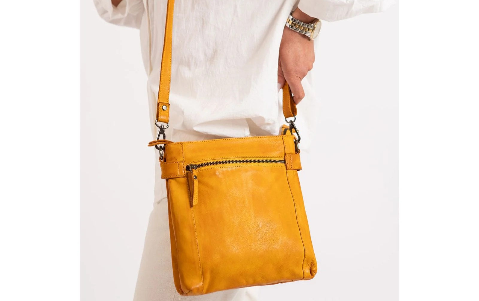 How to Get Sunscreen Off Leather